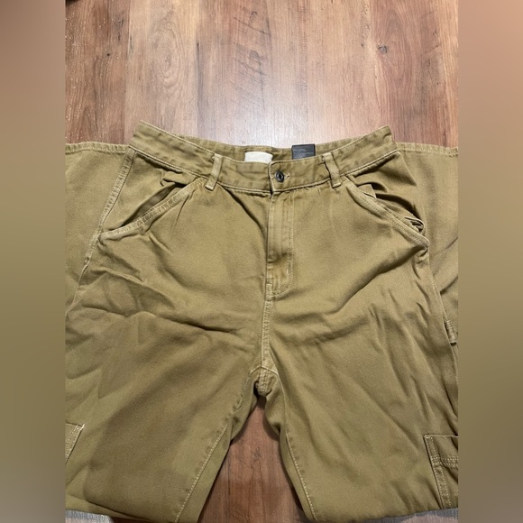 Tan Cargo pants high rise - Picture 2 of 7